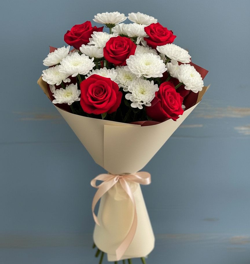 Букет цветов из: Розы и Хризантемы в Карымском