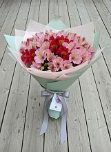 Букет цветов из:  Альстромерии в Карымском