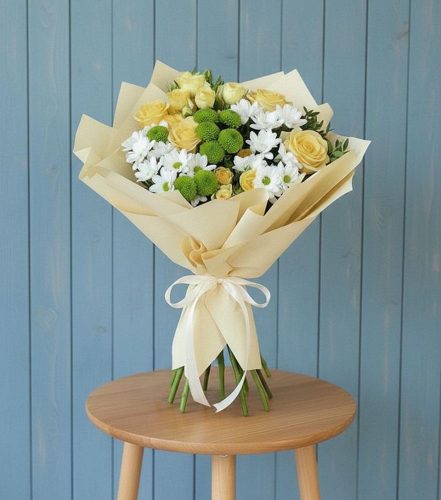 Букет цветов из: Хризантемы и Розы в Карымском