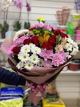 Букет цветов из:  Розы, Хризантемы и Альстромерии #REPLACE_PRED# Карымском