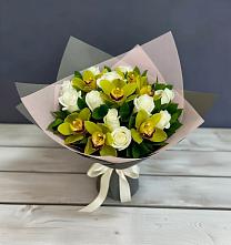 Букет цветов из:  Орхидеи и Розы в Карымском