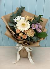Букет цветов из:  Герберы и Хризантемы в Карымском