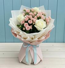 Букет цветов из:  Розы #REPLACE_PRED# Карымском