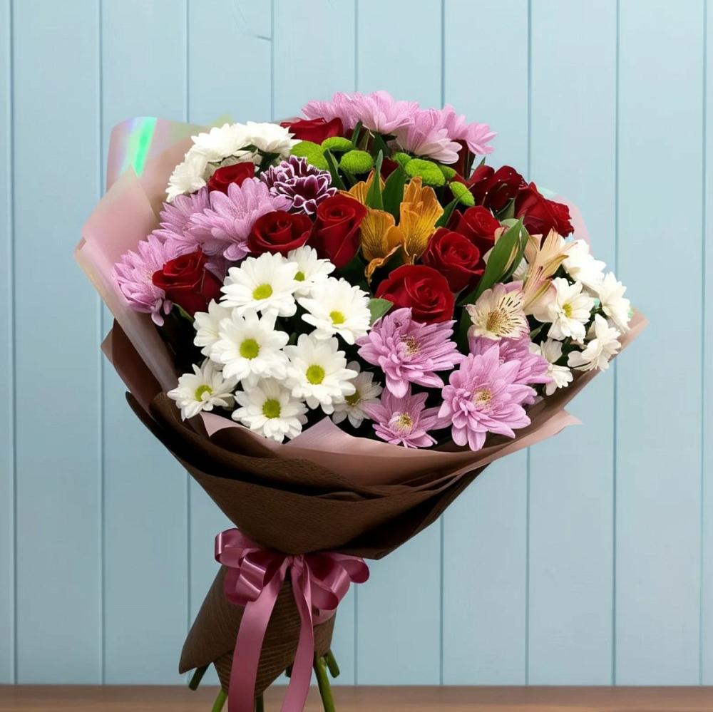 Букет цветов из: Розы, Хризантемы и Альстромерии в Карымском