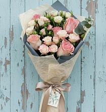 Букет цветов из:  Розы в Карымском