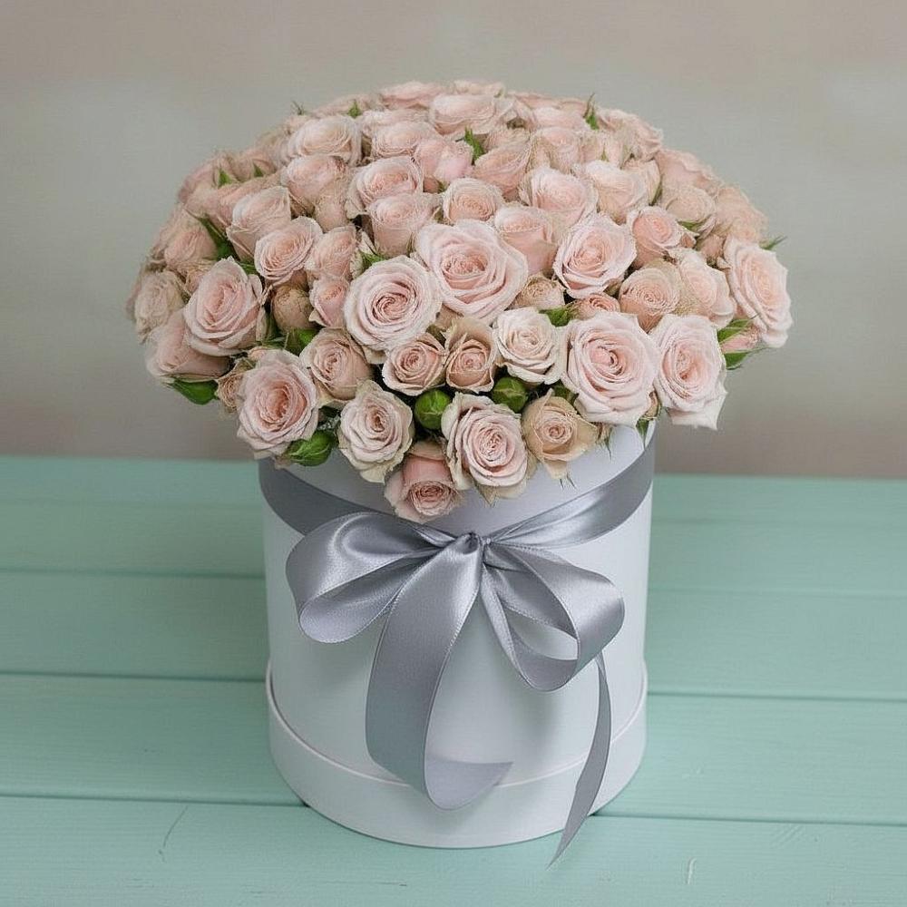 Цветочная композиция из Розы в шляпной коробке в Карымском